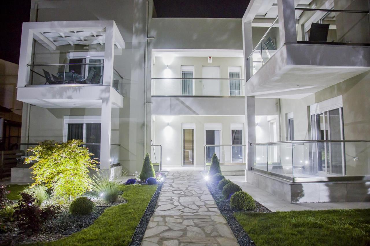 Armonia Resort โอฟรีนีออน ภายนอก รูปภาพ